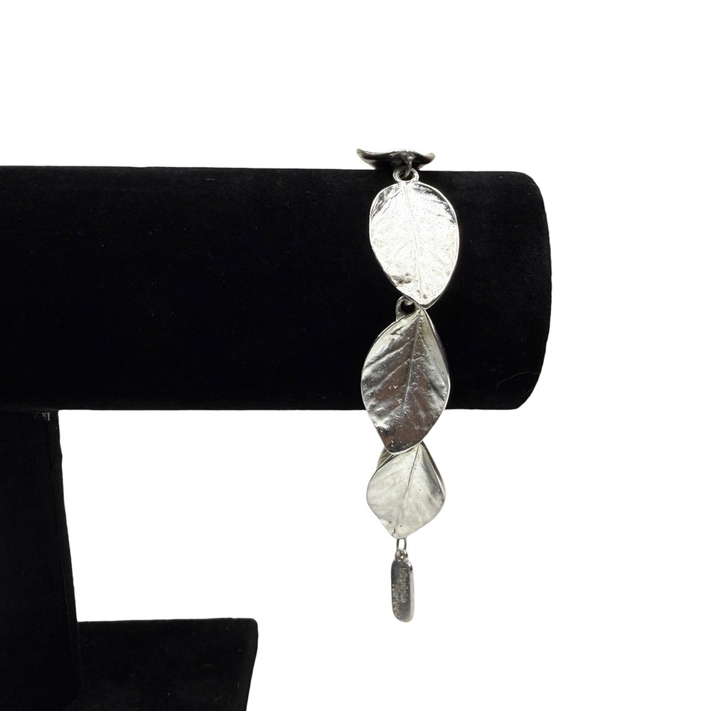 Virgina Parissi Silver Tone Leaf Link Bracelet Adjustable Fashion Jewelry 7.5